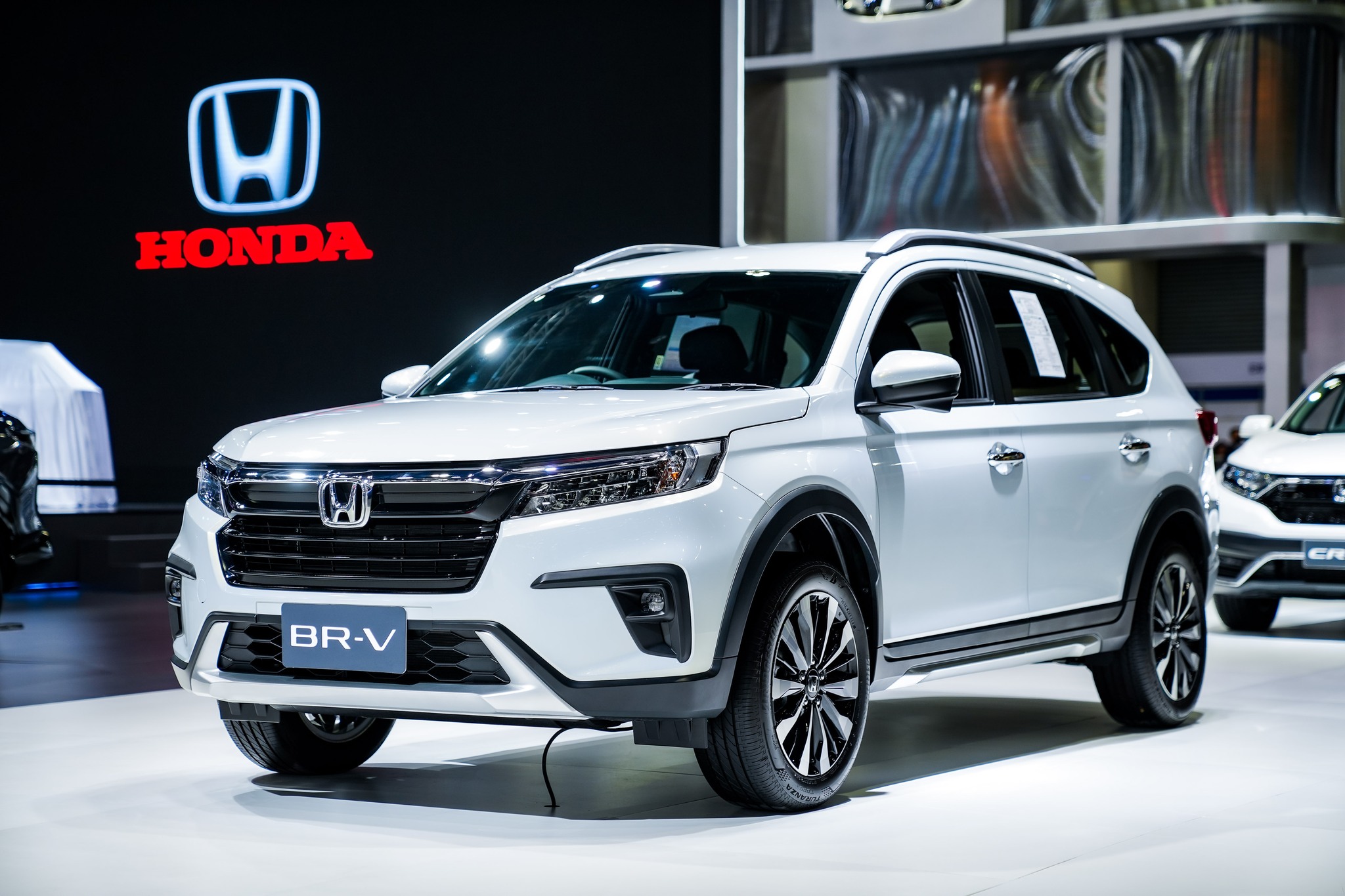 Honda-brv-2023-8