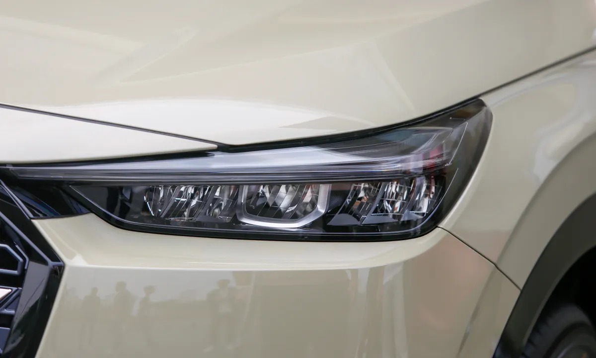 cum-den-truoc-hrv-2025